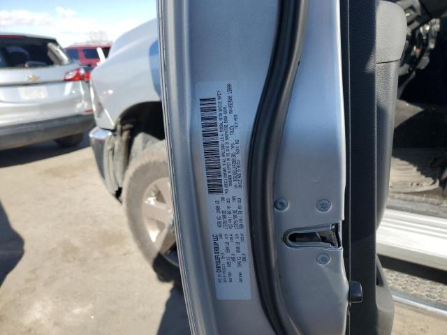 3C6UR5DJ4FG501301 - 2015 RAM 2500 SLT SILVER photo 12