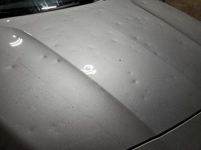 1G4ZP5SS0HU132822 - 2017 BUICK LACROSSE ESSENCE Gümüş foto 12