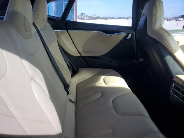 5YJSA1E16GF161056 - 2016 TESLA MODEL S Qara foto 10
