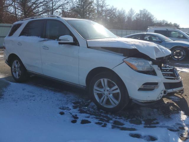 4JGDA5HB9DA201117 - 2013 MERCEDES-BENZ ML 350 4MATIC WHITE photo 4