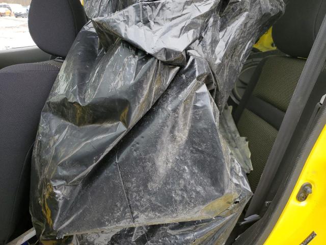 JTLKT324X54017118 - 2005 TOYOTA SCION XB 黄色 照片 10