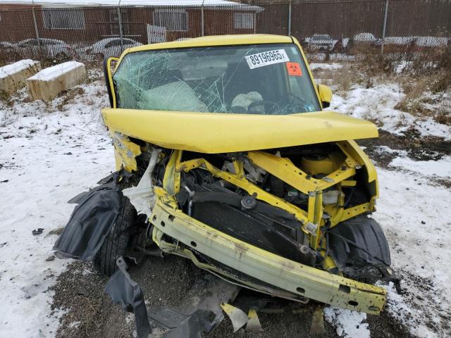 JTLKT324X54017118 - 2005 TOYOTA SCION XB 黄色 照片 5