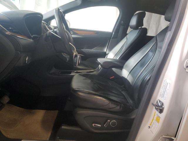 5LMCJ2D95HUL00659 - 2017 LINCOLN MKC SELECT Սպիտակ լուսանկար 7