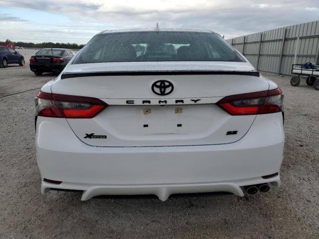 4T1G11AK7PU766534 - 2023 TOYOTA CAMRY SE NIGHT SHADE WHITE photo 6