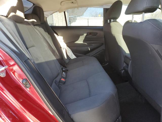 5YFEPMAE5NP315795 - 2022 TOYOTA COROLLA LE RED photo 10