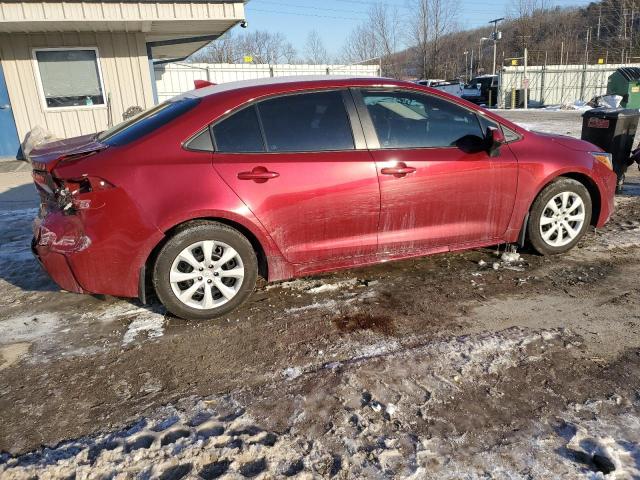5YFEPMAE5NP315795 - 2022 TOYOTA COROLLA LE RED photo 3
