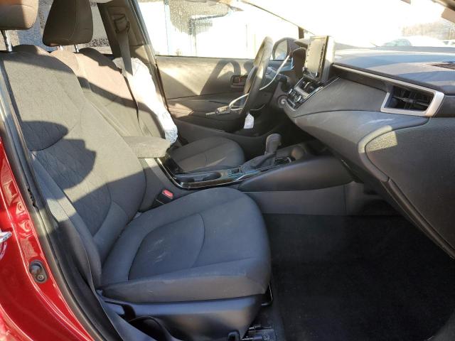 5YFEPMAE5NP315795 - 2022 TOYOTA COROLLA LE RED photo 7