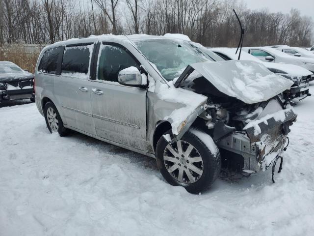 2C4RC1CG3CR117210 - 2012 CHRYSLER TOWN & COU TOURING L SILVER photo 4