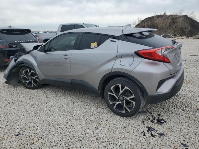 JTNKHMBX2J1000852 - 2018 TOYOTA C-HR XLE Gümüş fotoğraf 2
