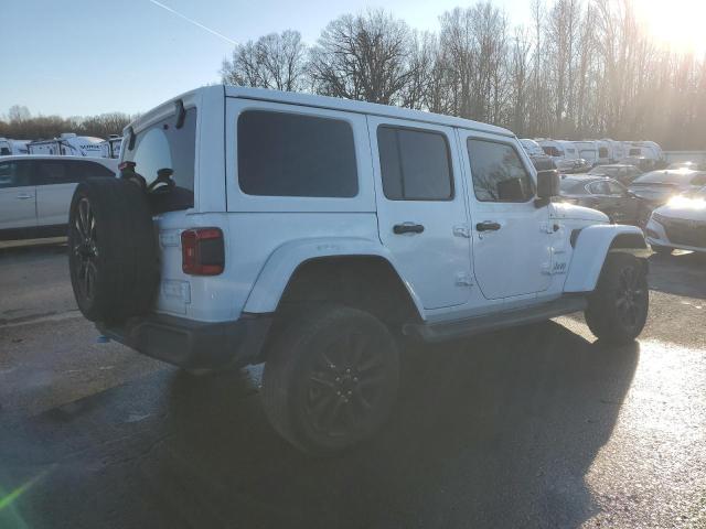 1C4JJXP68NW270943 - 2022 JEEP WRANGLER U SAHARA 4XE WHITE photo 3