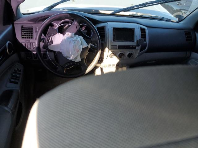 5TEJU4GN5AZ726827 - 2010 TOYOTA TACOMA DOUBLE CAB PRERUNNER SILVER photo 8