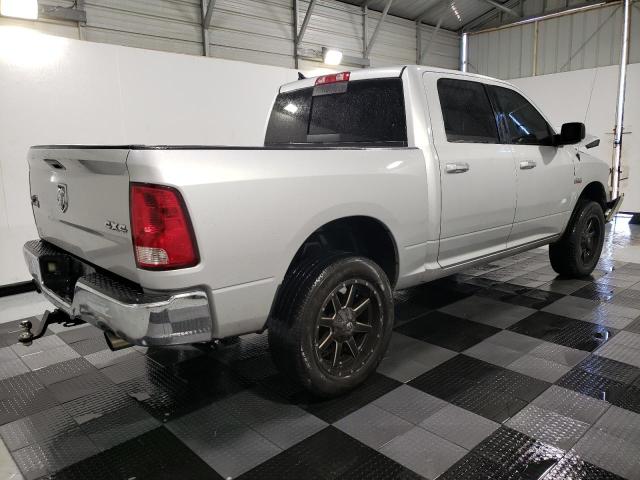 1C6RR7LT1ES295978 - 2014 RAM 1500 SLT SILVER photo 3