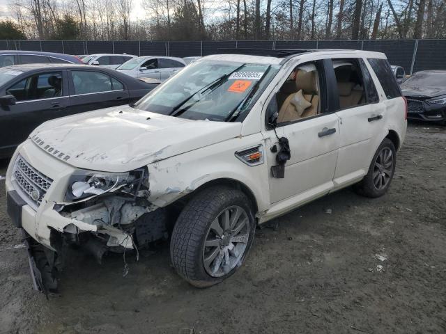 SALFT24N28H077218 - 2008 LAND ROVER LR2 HSE TECHNOLOGY WHITE photo 1
