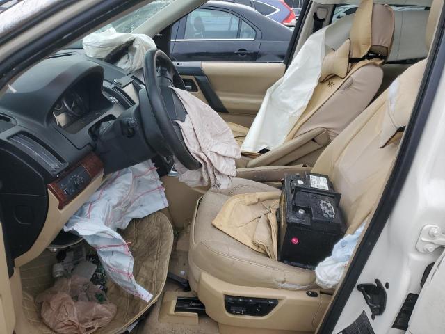 SALFT24N28H077218 - 2008 LAND ROVER LR2 HSE TECHNOLOGY WHITE photo 7