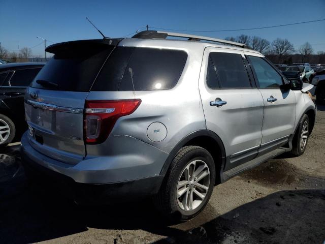 1FM5K8D82DGB18977 - 2013 FORD EXPLORER XLT SILVER photo 3