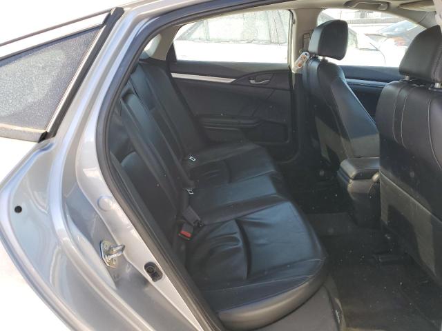 19XFC1F74JE200819 - 2018 HONDA CIVIC EXL ვერცხლისფერი ფოტო 10