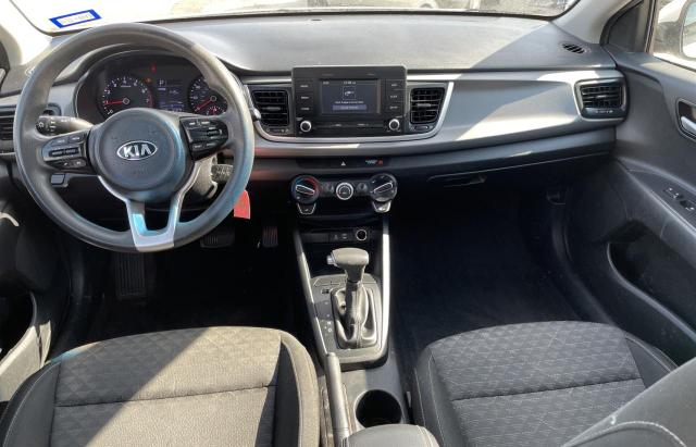 3KPA24ABXJE060480 - 2018 KIA RIO LX WHITE photo 9