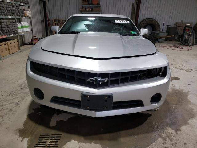 2G1FE1E3XC9172446 - 2012 CHEVROLET CAMARO LS SILVER photo 5