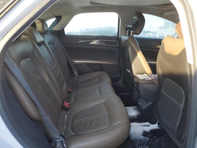 3LN6L2JK0DR821100 - 2013 LINCOLN MKZ WHITE photo 10