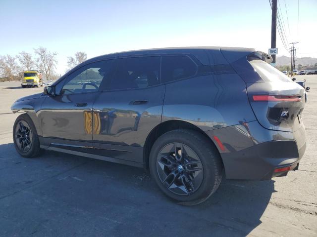 WB523CF09RCR85768 - 2024 BMW IX XDRIVE50 BLACK photo 2