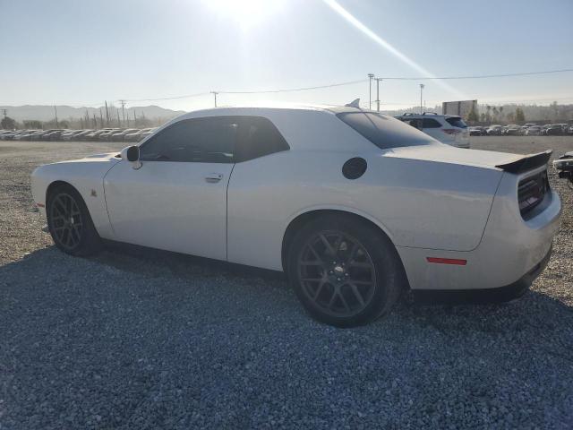 2C3CDZFJ9GH153458 - 2016 DODGE CHALLENGER R/T SCAT PACK WHITE photo 2