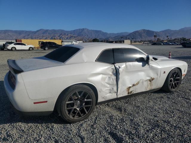 2C3CDZFJ9GH153458 - 2016 DODGE CHALLENGER R/T SCAT PACK WHITE photo 3
