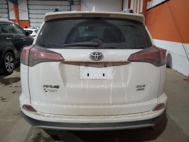 2T3RFREV7HW628420 - 2017 TOYOTA RAV4 XLE თეთრი ფოტო 6