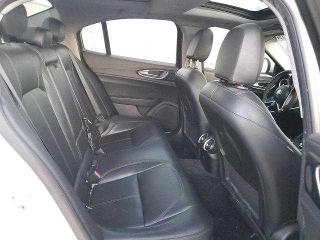 ZARFAEDN0H7547045 - 2017 ALFA ROMEO GIULIA Q4 თეთრი ფოტო 10