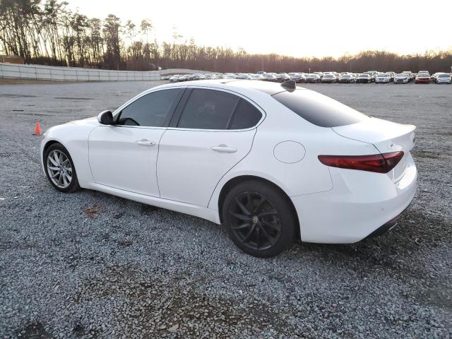 ZARFAEDN0H7547045 - 2017 ALFA ROMEO GIULIA Q4 თეთრი ფოტო 2