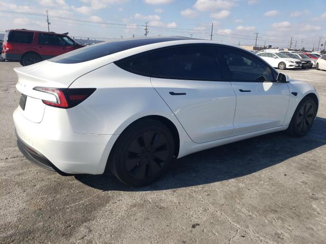 5YJ3E1EA7RF732484 - 2024 TESLA MODEL 3 白色 照片 3