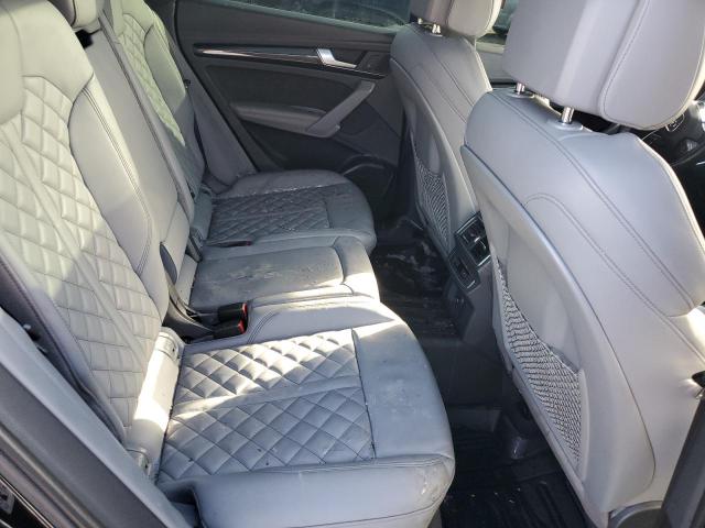 WA1C4BFY1J2152136 - 2018 AUDI SQ5 PRESTIGE BLACK photo 11