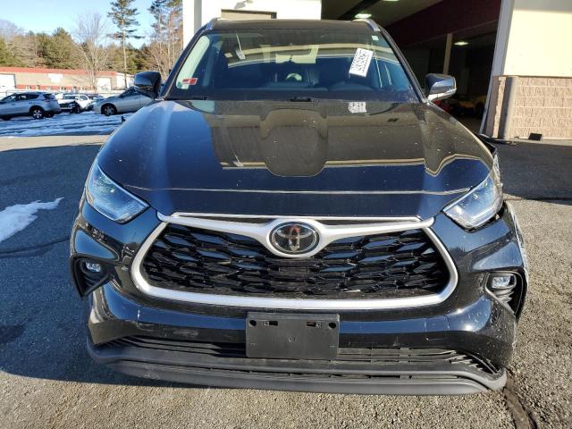5TDGZRBH8MS160528 - 2021 TOYOTA HIGHLANDER XLE Siyah fotoğraf 5