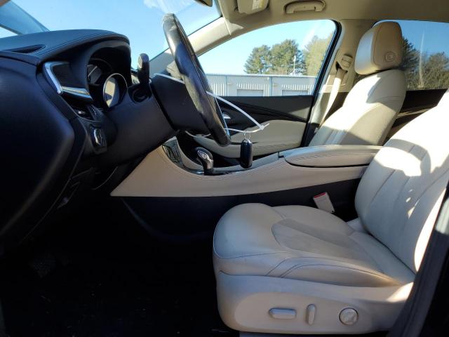 LRBFXBSA5KD008824 - 2019 BUICK ENVISION PREFERRED შავი ფოტო 7