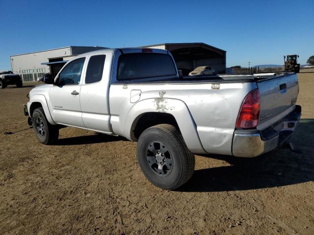 5TETU62N08Z525469 - 2008 TOYOTA TACOMA PRERUNNER ACCESS CAB SILVER photo 2