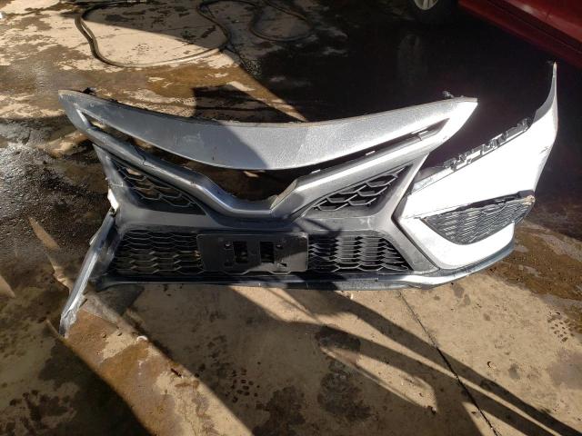 4T1G11BK5RU113122 - 2024 TOYOTA CAMRY SE NIGHT SHADE SILVER photo 12