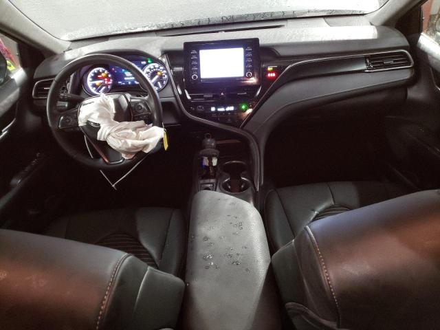 4T1G11BK5RU113122 - 2024 TOYOTA CAMRY SE NIGHT SHADE SILVER photo 8