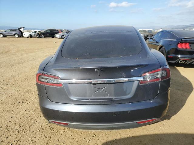 5YJSA1S12EFP66192 - 2014 TESLA MODEL S GRAY photo 6