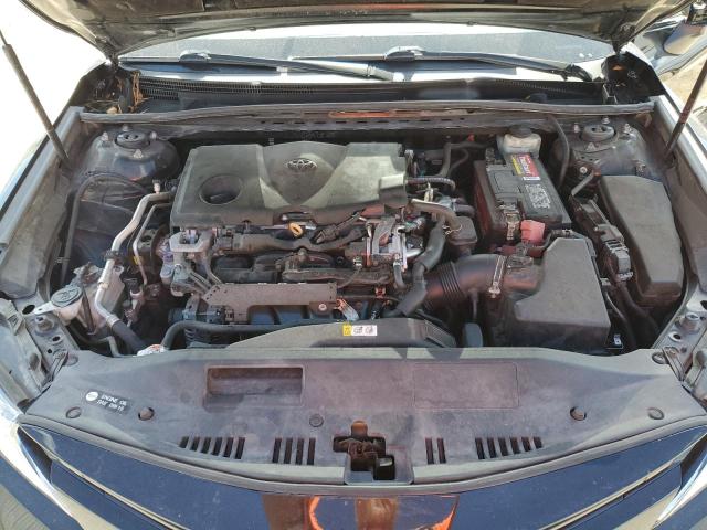 4T1B11HK1JU650351 - 2018 TOYOTA CAMRY L BLACK photo 11