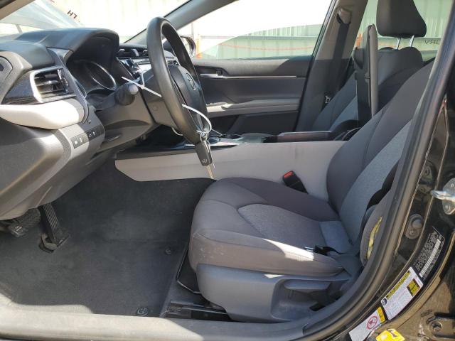 4T1B11HK1JU650351 - 2018 TOYOTA CAMRY L BLACK photo 7