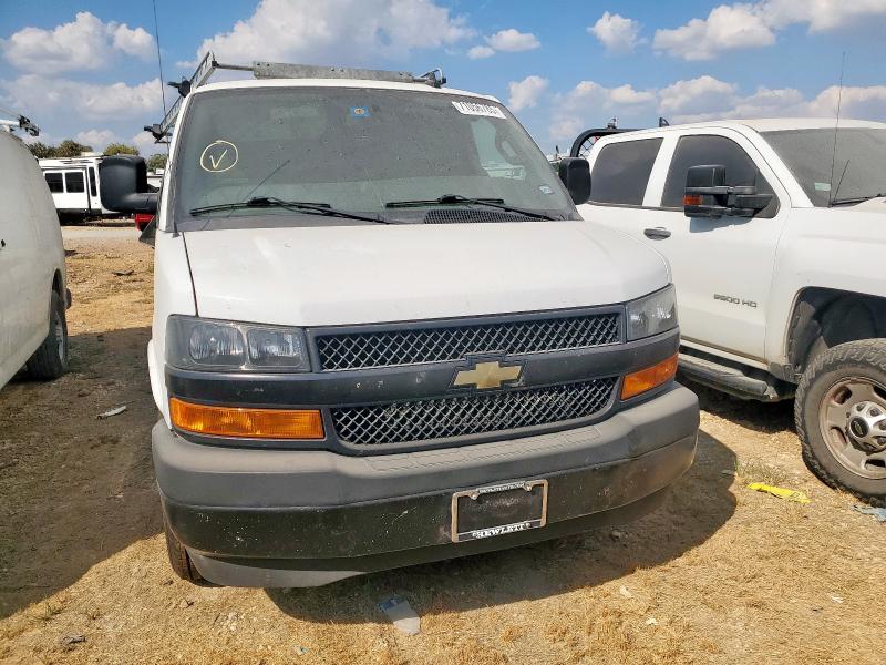 1GCWGAFP2P1170820 - 2023 CHEVROLET EXPRESS G2 WHITE photo 5