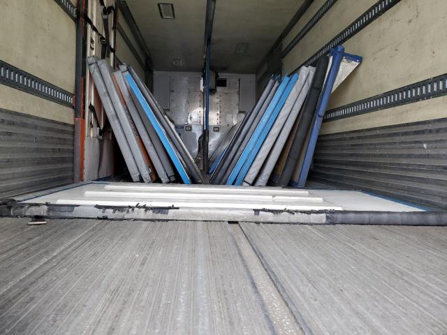 1UYVS1284FM245704 - 2015 UTILITY VS2RA WHITE photo 9