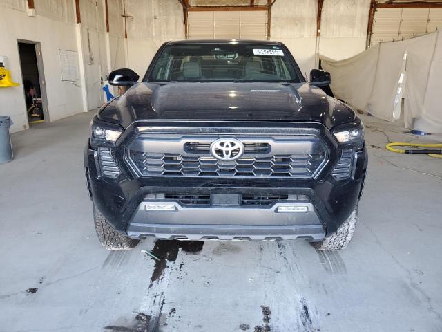 3TMLB5JN3RM052263 - 2024 TOYOTA TACOMA DOUBLE CAB Schwarz Foto 5