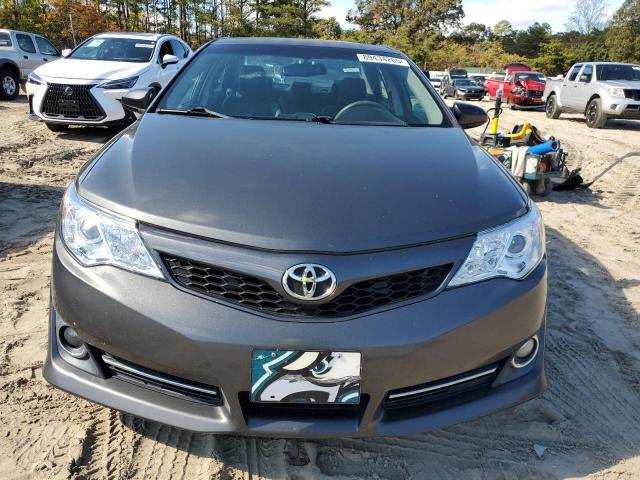 4T1BF1FK0CU081936 - 2012 TOYOTA CAMRY BASE GRAY photo 5