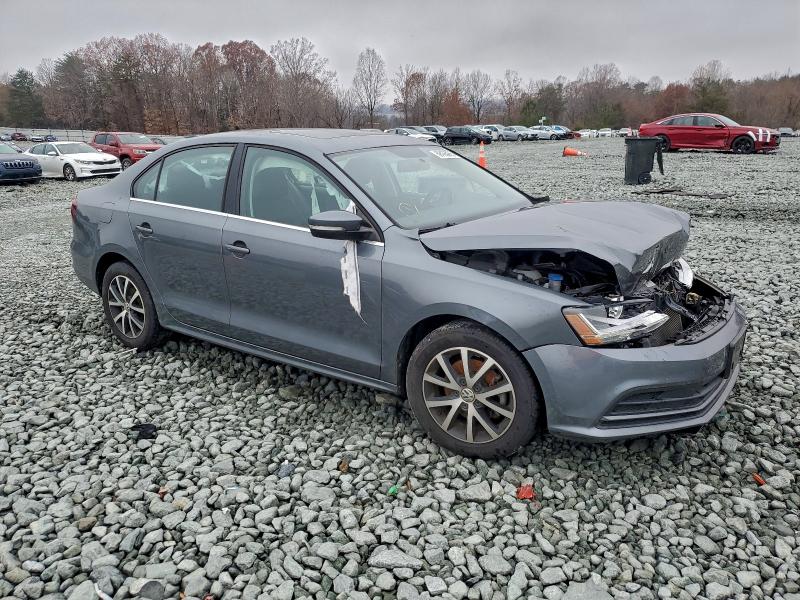 3VWDB7AJ7HM394422 - 2017 VOLKSWAGEN JETTA SE GRAY photo 4