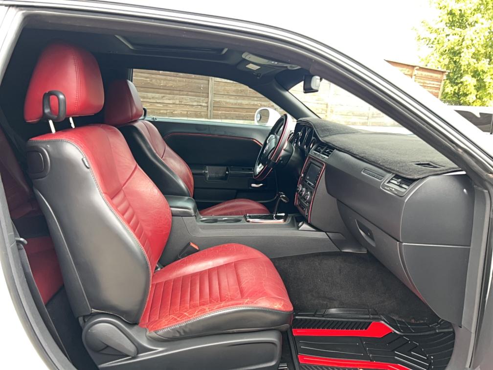 2B3CJ5DT1BH604345 - 2011 DODGE CHALLENGER R/T Bicolor foto 5