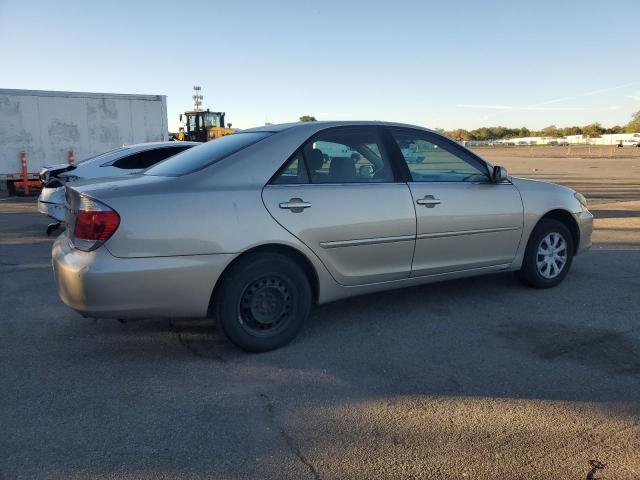 4T1BE32K45U967488 - 2005 TOYOTA CAMRY LE BEIGE photo 3