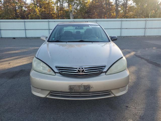 4T1BE32K45U967488 - 2005 TOYOTA CAMRY LE BEIGE photo 5