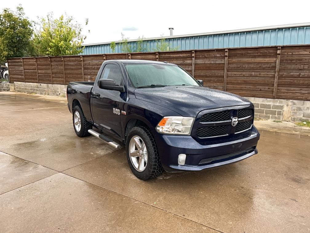 2013 RAM 1500 ST, 