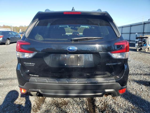 JF2SKAGC6KH425690 - 2019 SUBARU FORESTER PREMIUM შავი ფოტო 6