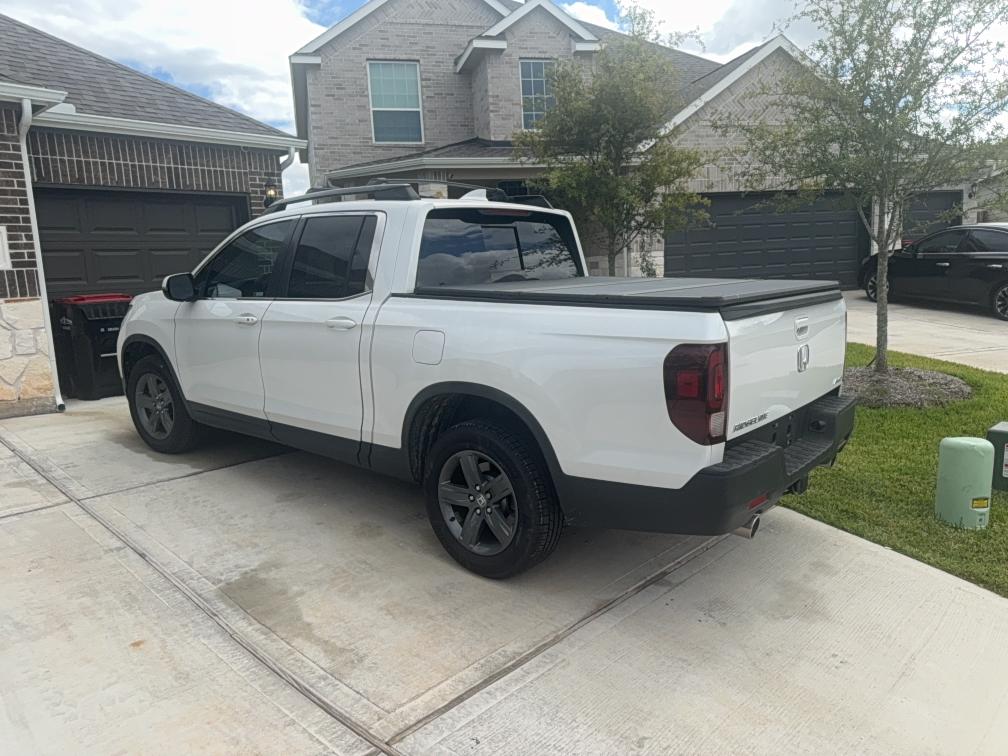 5FPYK3F57PB009444 - 2023 HONDA RIDGELINE RTL WHITE photo 3
